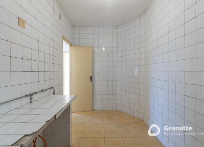 Piso en venta junto a Paseo de las Palmas