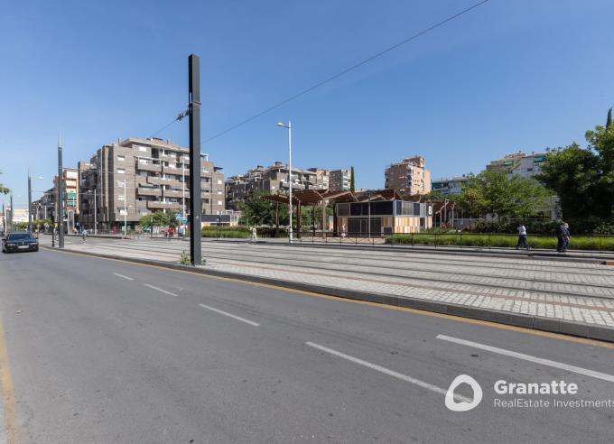 Piso en venta junto Avenida América Vergeles