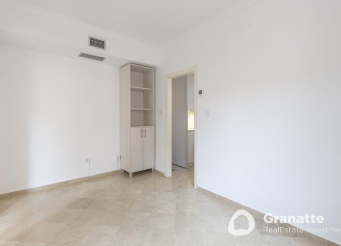 Estupendo apartamento en zona El Serrallo