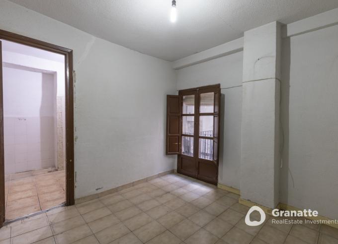 Casa adosada en venta en centro de Granada